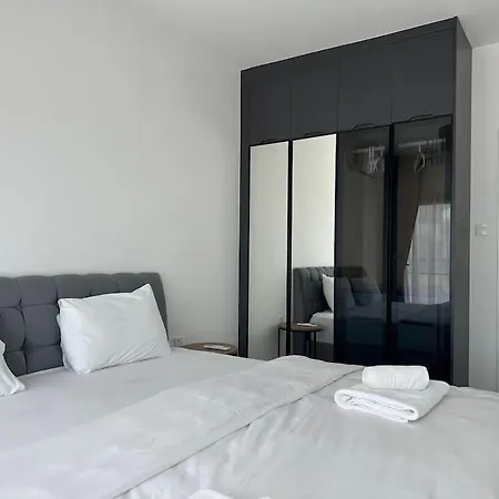 Luxury 1 Bedroom Amadeus 59 By Myguest Cyprus *